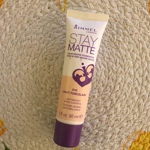 Rimmel Stay Matte Foundation